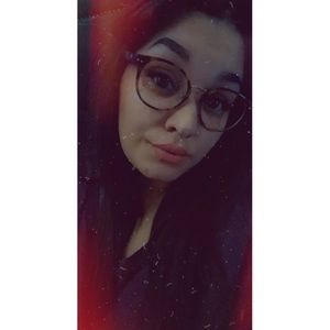 Meet your Posher, Kendall